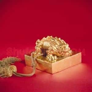 金龙纽“皇后之宝”